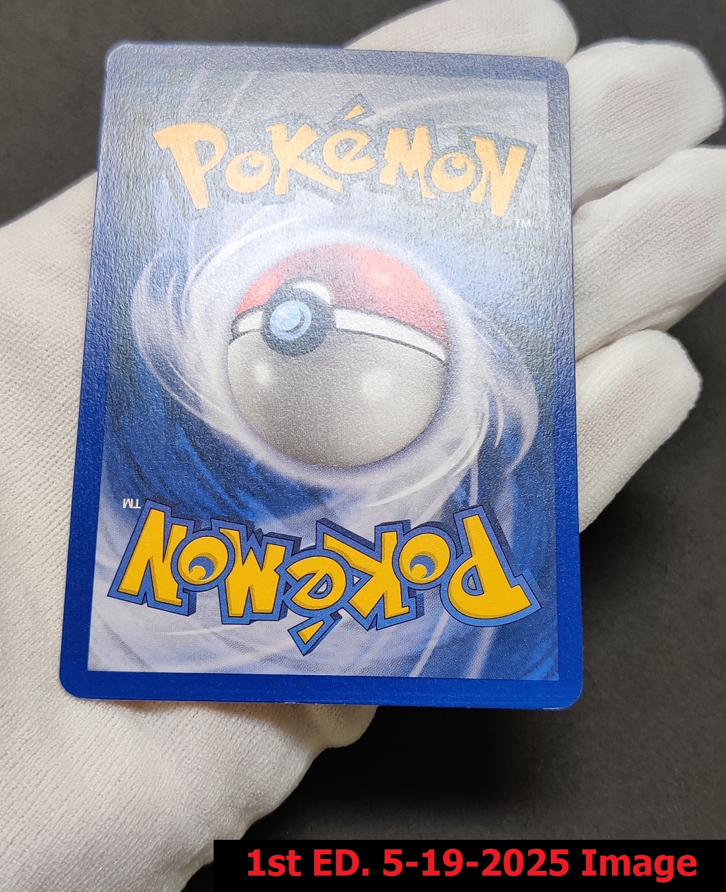 Dragonite - 4/62 - Holo Rare - 1st Edition